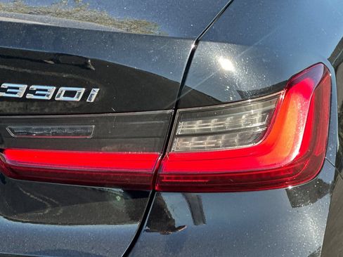 Used 2022 BMW 330i Sedan w/ Driving Assistance Package RWD image 49