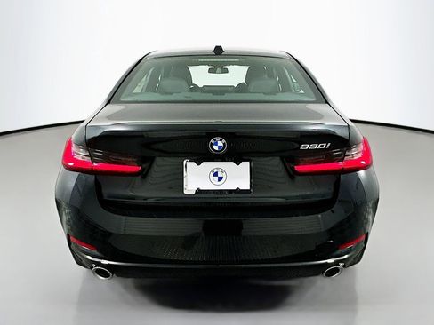 Used 2025 BMW 330i Sedan w/ Convenience Package image 6