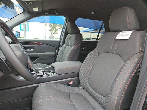 New 2026 Honda Pilot Sport image 13