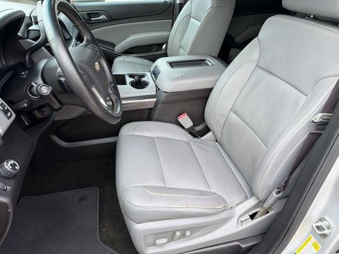 Used 2017 Chevrolet Tahoe LT RWD image 5
