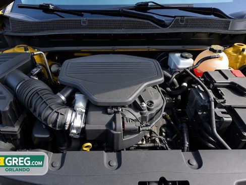 Used 2022 Chevrolet Blazer RS FWD image 16