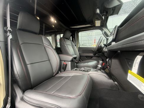 Used 2026 Jeep Wrangler Moab image 26