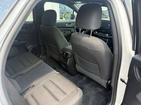 Used 2024 Honda Prologue EX image 40