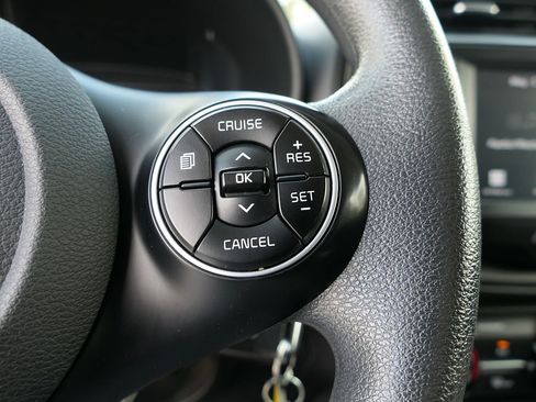 Used 2021 Kia Soul LX FWD image 14