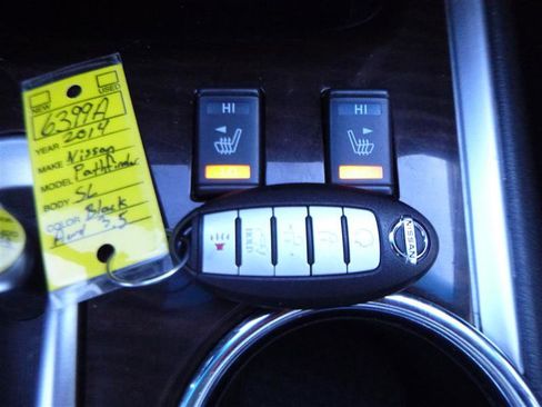 Used 2014 Nissan Pathfinder SL w/ SL Premium Package image 19