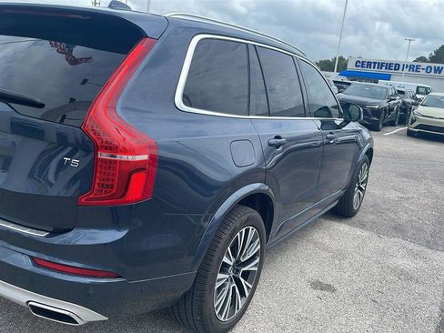 Used 2021 Volvo XC90 T5 Momentum w/ Climate Package FWD image 4
