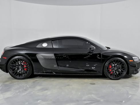 Used 2020 Audi R8 V10 image 14
