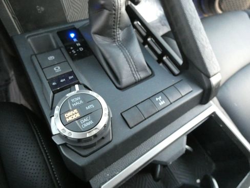 Used 2025 Toyota Tacoma TRD Off-Road w/ TRD Off Road Upgrade Package image 64