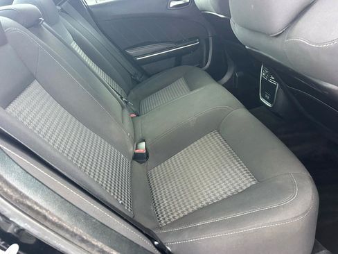 Used 2019 Dodge Charger R/T RWD image 11