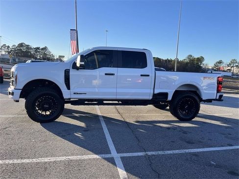 Used 2024 Ford F250 XL w/ STX Appearance Package image 28