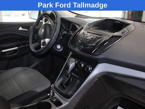 Used 2015 Ford Escape SE FWD image 24
