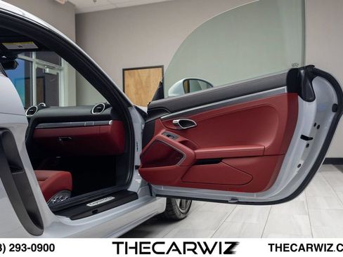 Used 2023 Porsche 718 Cayman GTS RWD image 84