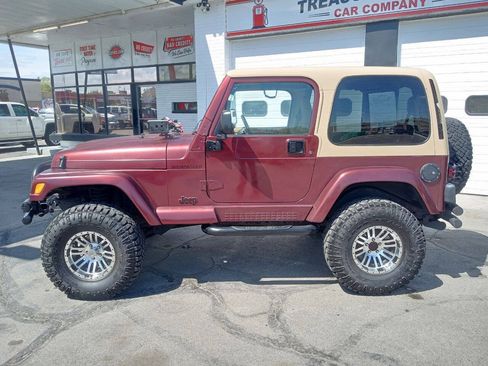 Used 2001 Jeep Wrangler Sahara AWD/4WD image 3