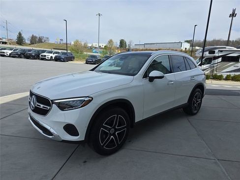 New 2026 Mercedes-Benz GLC 300 4MATIC image 8