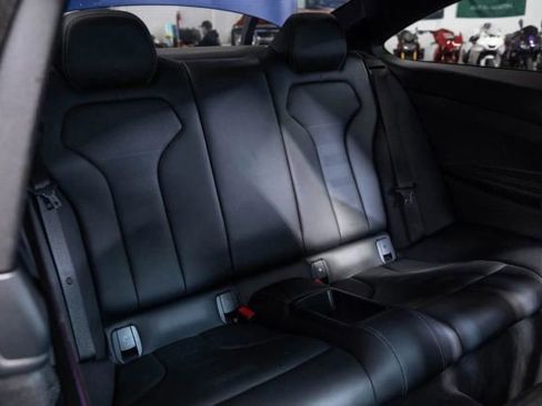 Used 2019 BMW M4 CS image 25