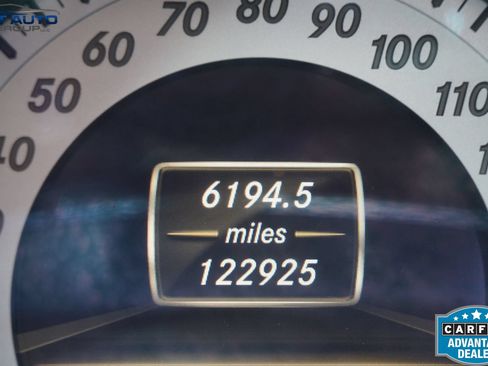 Used 2012 Mercedes-Benz C 300 4MATIC Sedan image 39