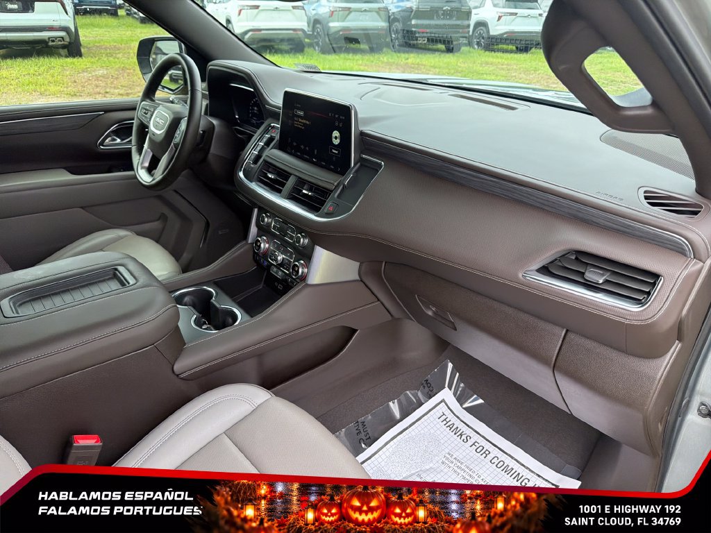 Used 2024 GMC Yukon SLT w/ SLT Luxury Package AWD/4WD image 36