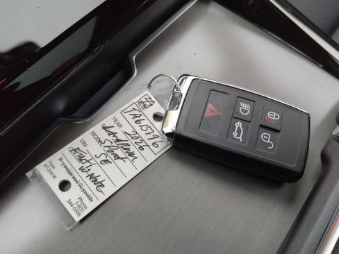 New 2026 Land Rover Range Rover Sport SE image 36