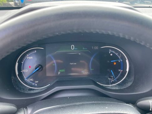 Used 2021 Toyota RAV4 XSE AWD/4WD image 14