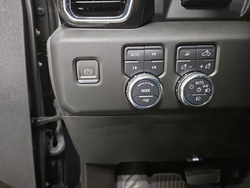 Used 2023 GMC Sierra 1500 Denali Ultimate AWD/4WD image 29
