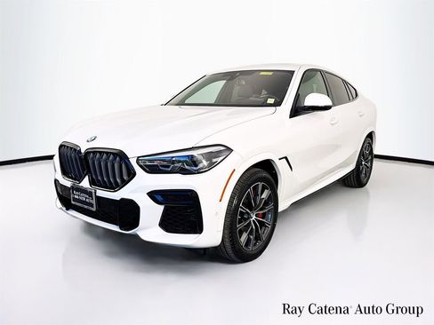 Certified 2023 BMW X6 xDrive40i w/ M Sport Package AWD/4WD image 3