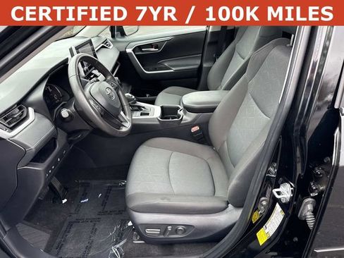 Used 2024 Toyota RAV4 XLE w/ Convenience Package image 14