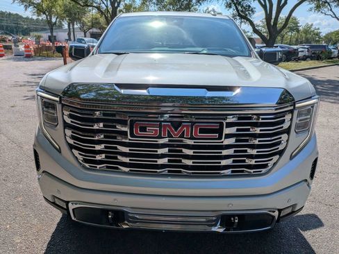 Used 2022 GMC Sierra 1500 Denali w/ Denali Reserve Package AWD/4WD image 8