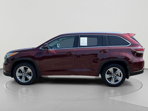 Used 2016 Toyota Highlander Limited Platinum AWD/4WD image 2