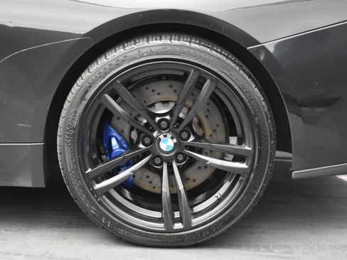 Used 2015 BMW M4 Convertible RWD image 7