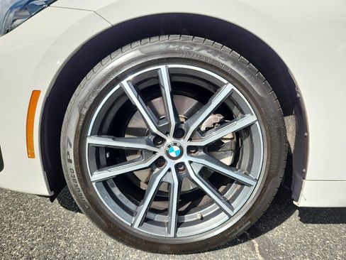 Used 2022 BMW 230i Coupe image 9