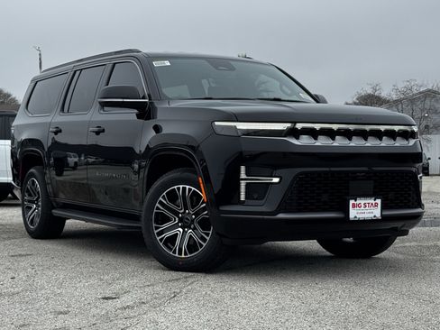 New 2026 Jeep Grand Wagoneer L 4DR 4WD image 2