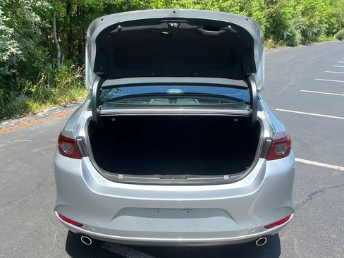 Used 2020 MAZDA MAZDA3 AWD Sedan w/ Select Package image 22