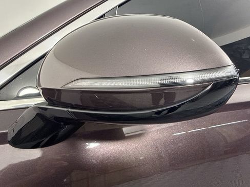 Used 2023 Genesis GV70 2.5T w/ Select Package AWD/4WD image 20