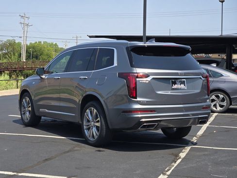 Used 2021 Cadillac XT6 Premium Luxury AWD/4WD image 5