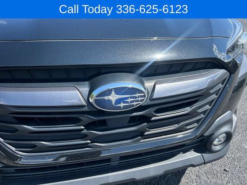Used 2023 Subaru Outback Premium AWD/4WD image 10