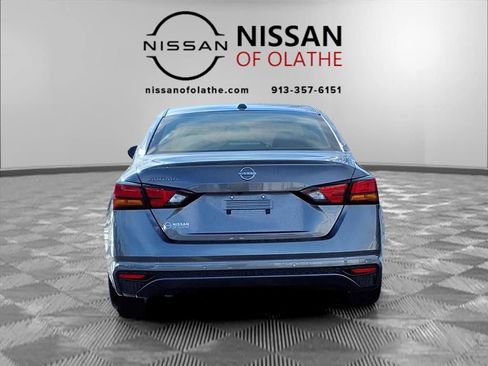 Used 2025 Nissan Altima 2.5 S image 26