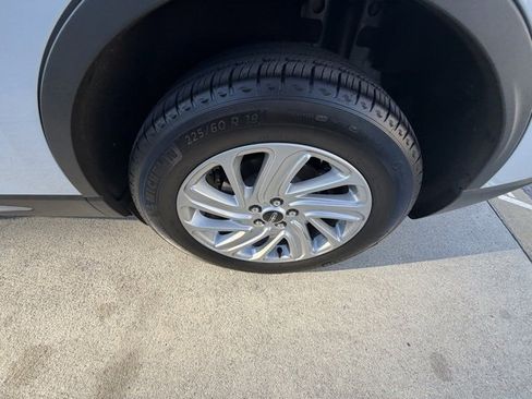 Used 2025 Lincoln Corsair FWD image 5