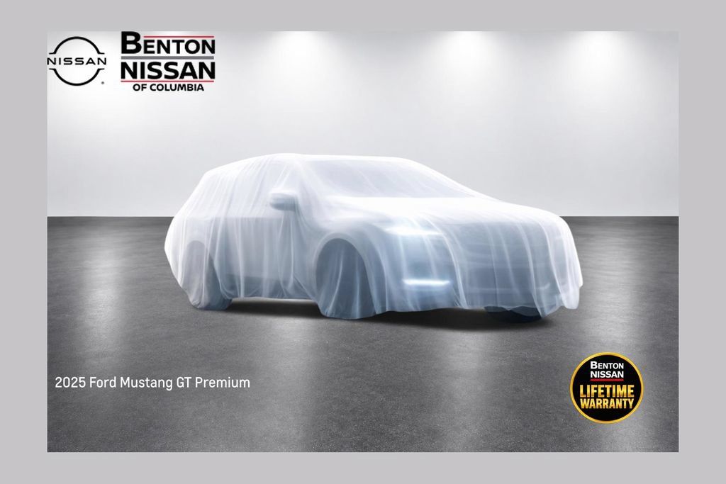 Used 2025 Ford Mustang GT Premium RWD image 1