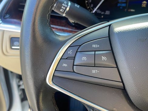 Used 2019 Cadillac XT5 Luxury image 15