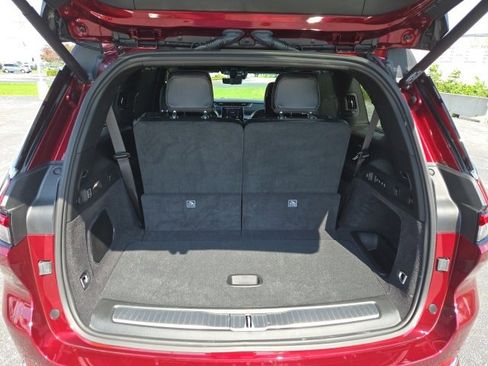 Used 2024 Jeep Grand Cherokee L Overland w/ Advanced Protech Group III image 5