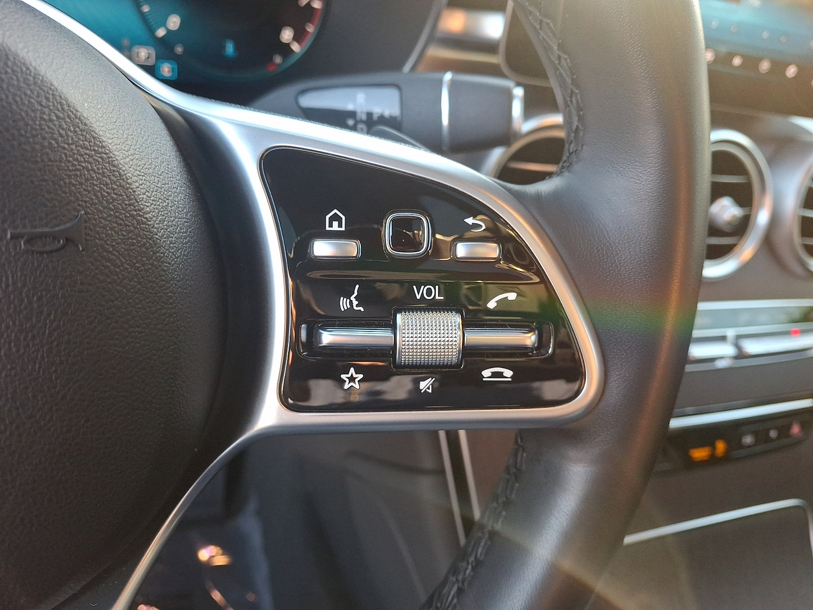Certified 2022 Mercedes-Benz GLC 300 4MATIC image 22