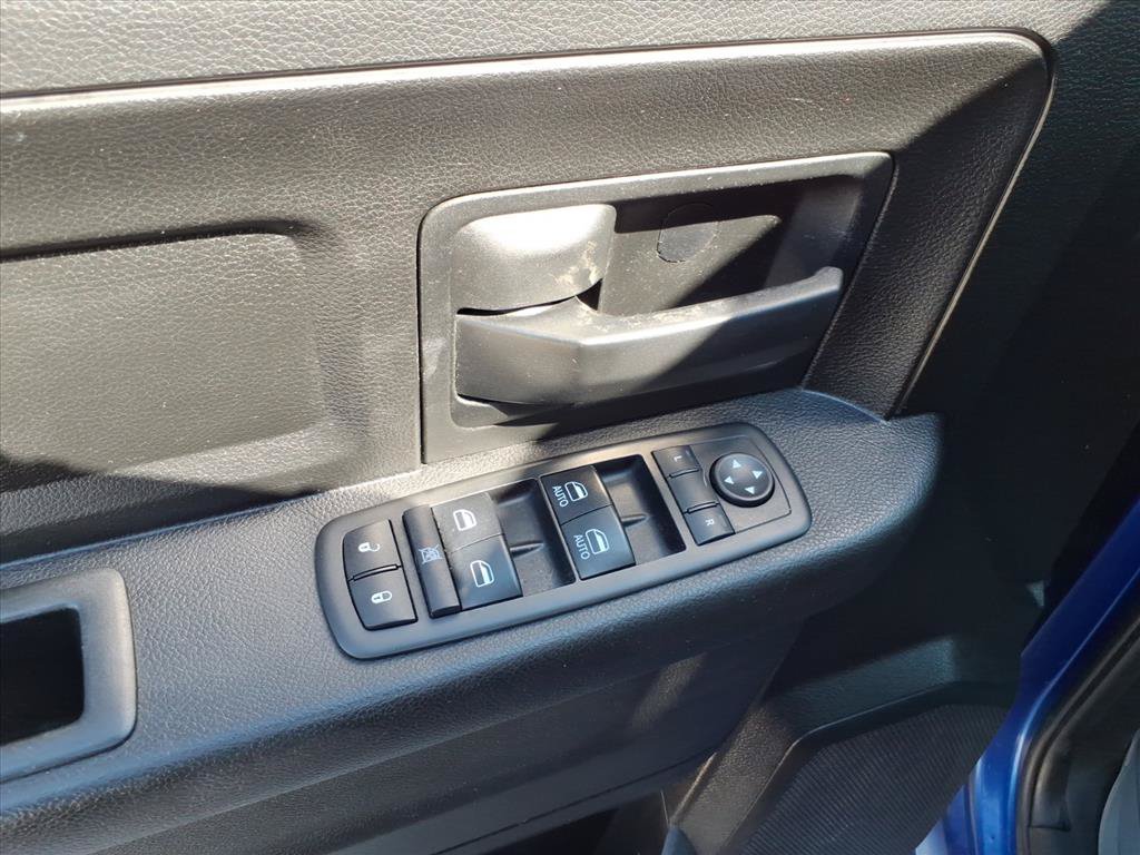Used 2019 RAM 1500 Express AWD/4WD image 20
