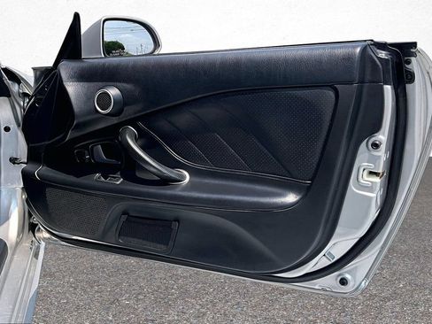 Used 2002 Honda S2000 image 22