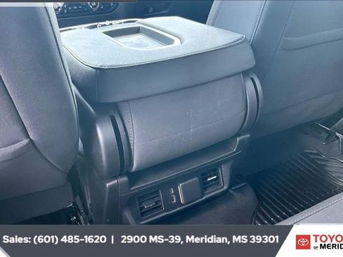 Certified 2024 GMC Sierra 1500 SLE image 24