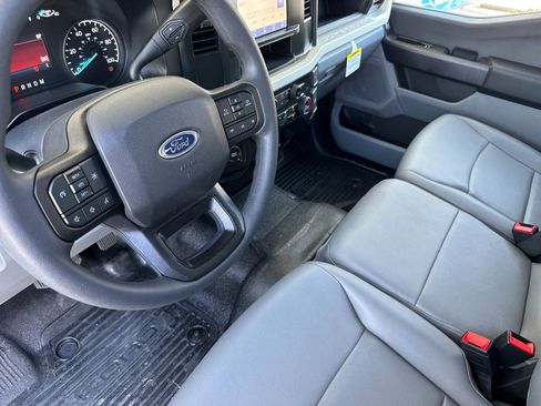 New 2025 Ford F350 XL w/ XL Chrome Package image 9