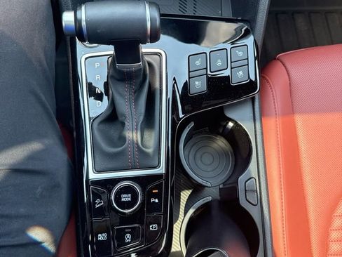 Used 2024 Kia Sportage SX FWD image 18