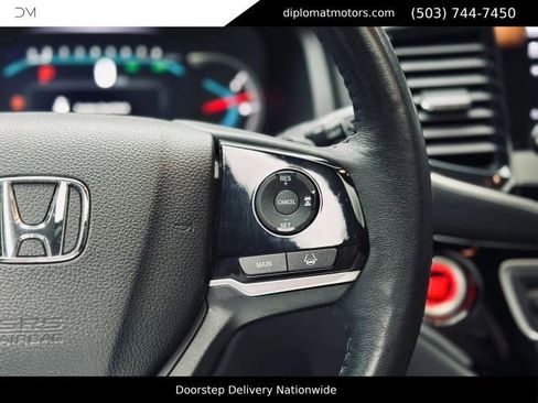 Used 2019 Honda Pilot Touring image 24