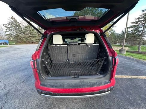 Used 2023 Toyota Sequoia Capstone image 10