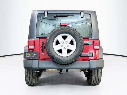 Used 2013 Jeep Wrangler Sport image 7