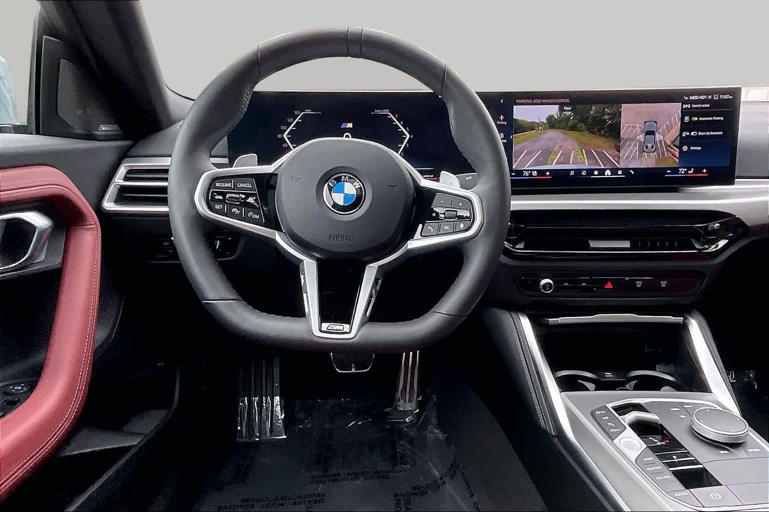 Used 2026 BMW 230i xDrive Coupe w/ Premium Package AWD/4WD image 5